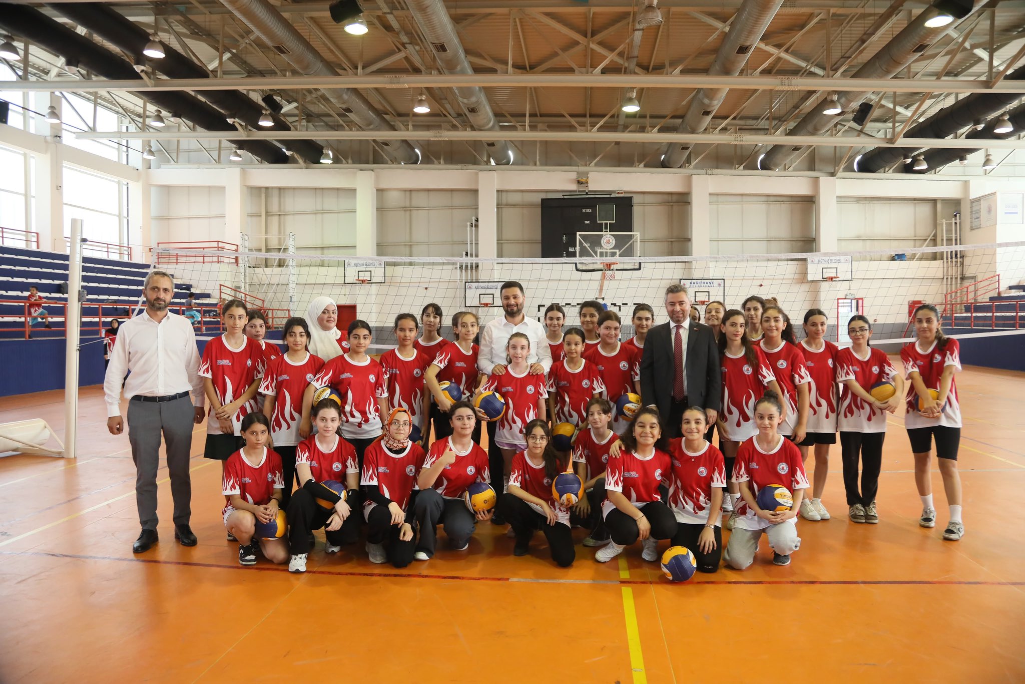 YAZ SPOR OKULLARI’NA MORAL ZİYARETİ