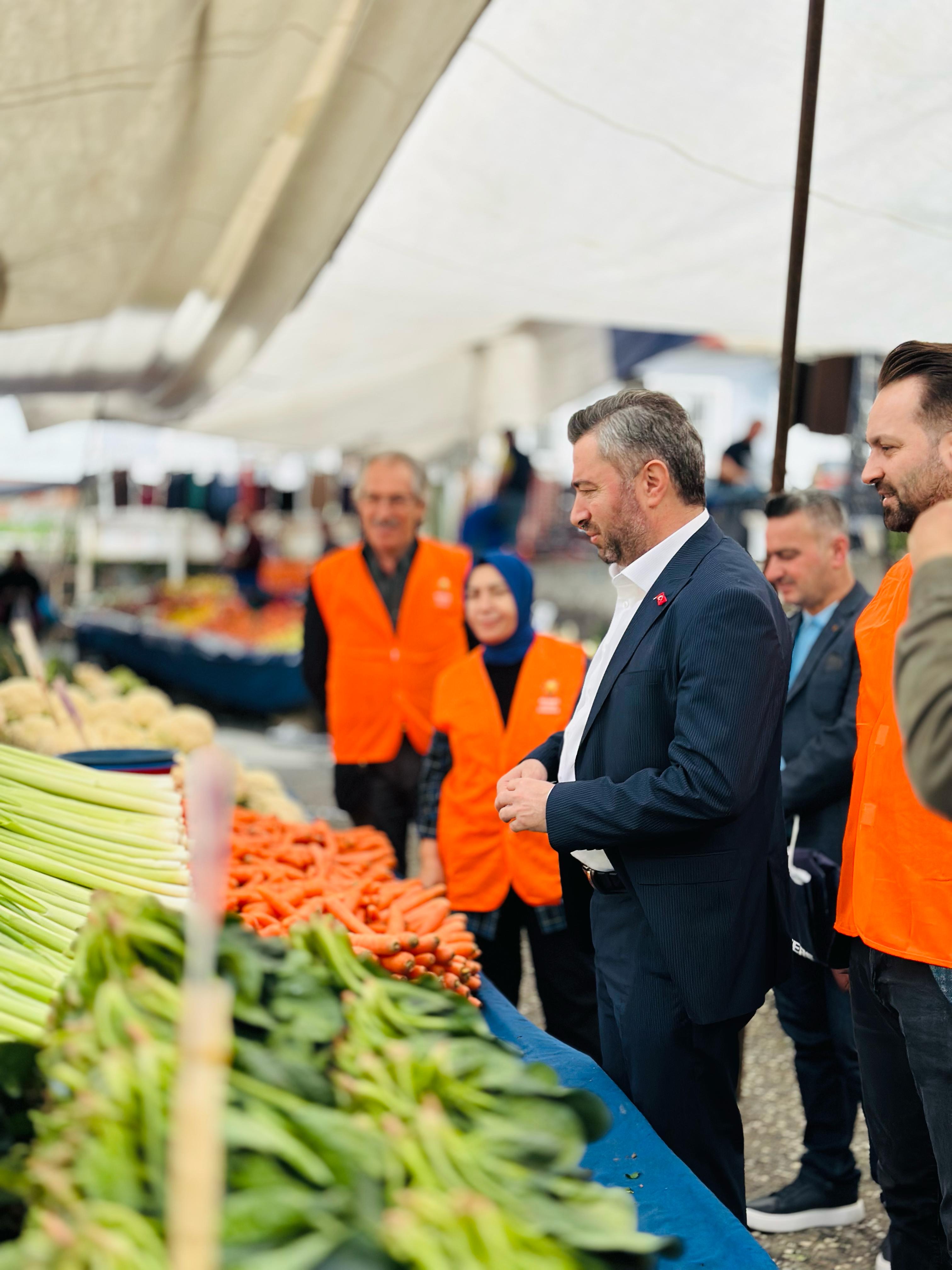 GÜRSEL MAHALLESİ'NDE PAZAR ZİYARETİ