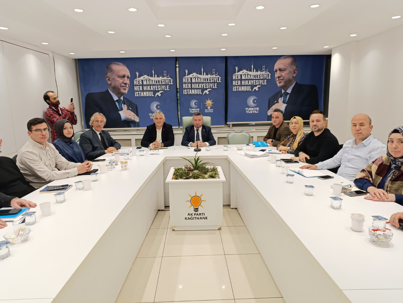 HAFTALIK YÖNETİM KURULU TOPLANTISI